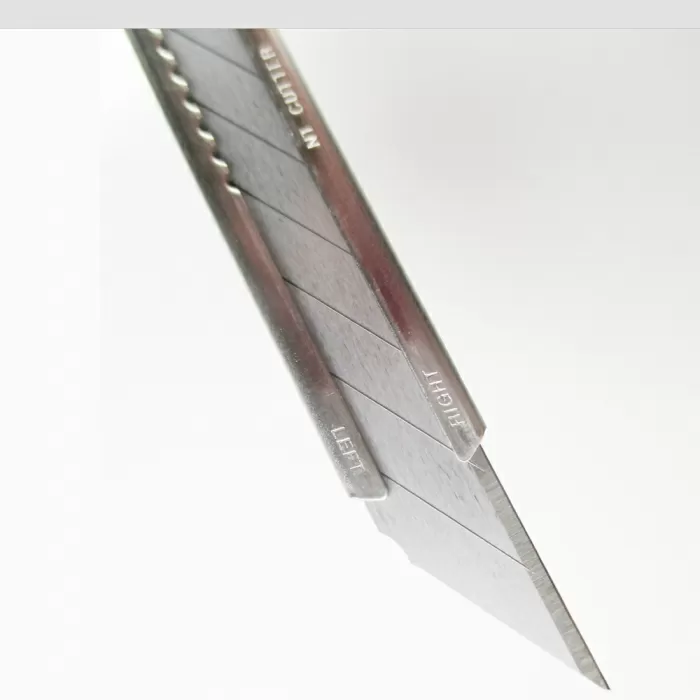 Нож NT Cutter AD-2P Red Dot 30° | 14.4 лв.